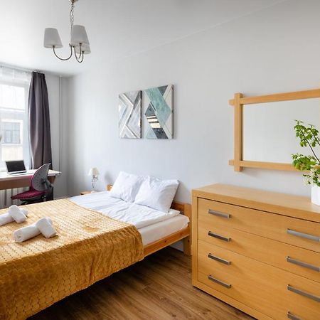Cozy 2 Bedroom Apartment In Riga Centre Exteriör bild