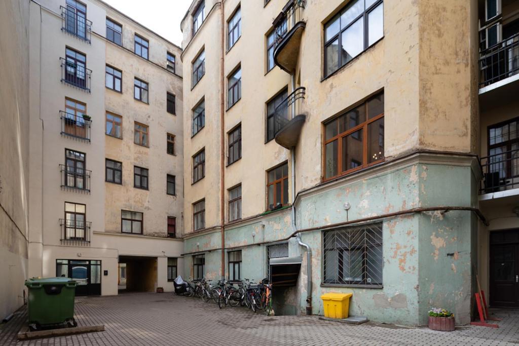 Cozy 2 Bedroom Apartment In Riga Centre Exteriör bild